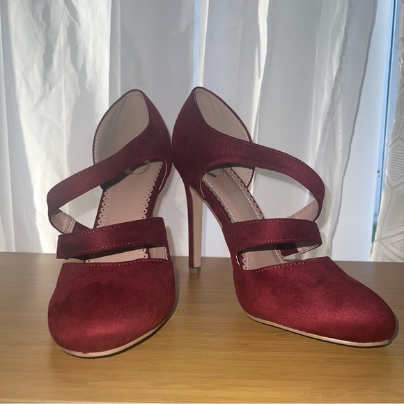 Journee Collection ZEERA Heels - size 8 - Picture 1 of 9